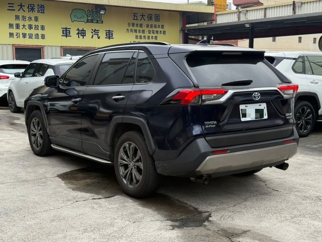 Toyota RAV4  第7張相片