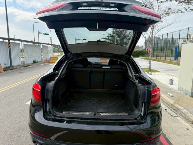 BMW/ 寶馬 X6 SERIES  第9張相片