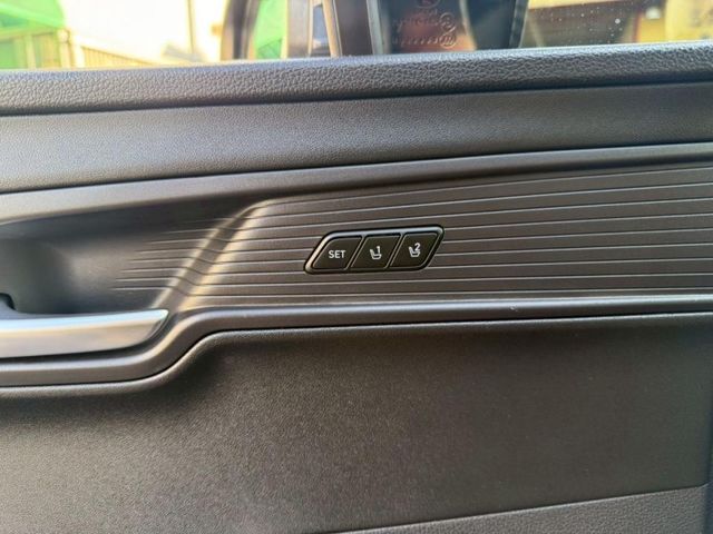 Hyundai Custin  第13張相片