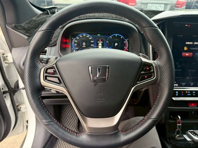 Luxgen U6 Turbo  第11張相片