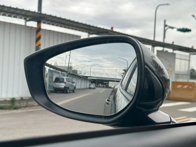 Mazda Mazda3  第3張相片