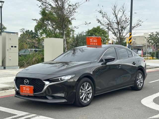 Mazda Mazda3  第4張相片
