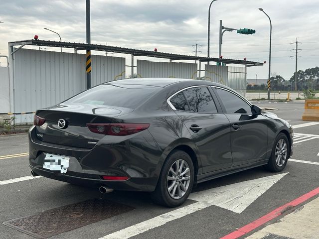 Mazda Mazda3  第5張相片