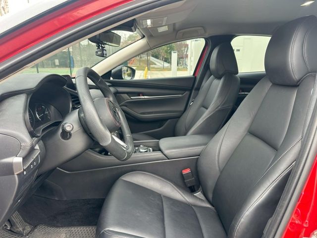 Mazda Mazda3  第9張相片