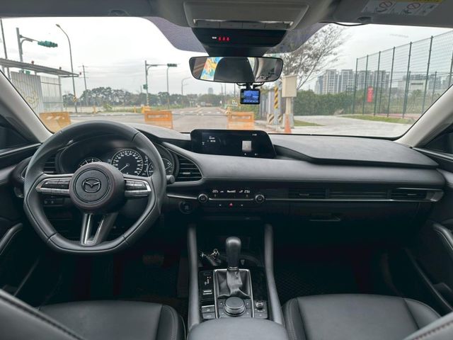 Mazda Mazda3  第10張相片