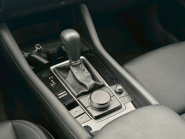 Mazda Mazda3  第14張相片