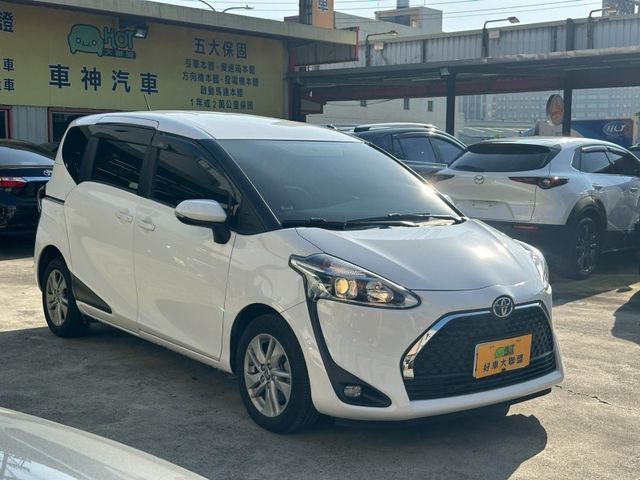 Toyota SIENTA  第6張相片
