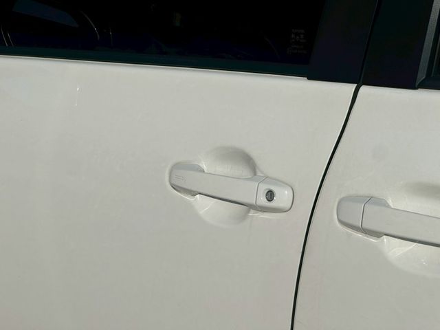 Toyota SIENTA  第8張相片