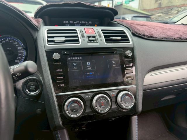 Subaru Levorg  第15張相片