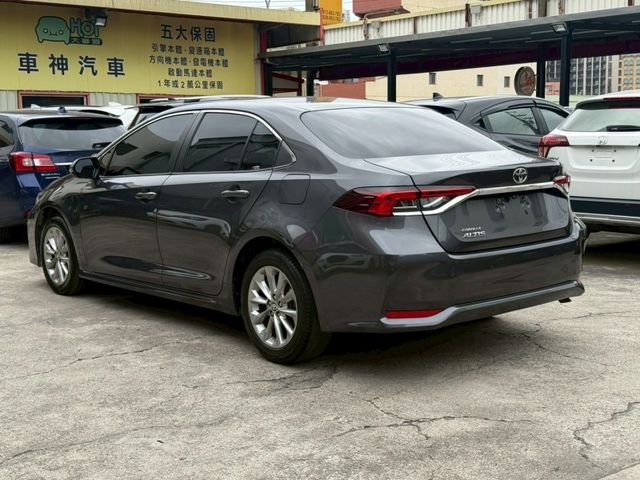 Toyota ALTIS  第7張相片