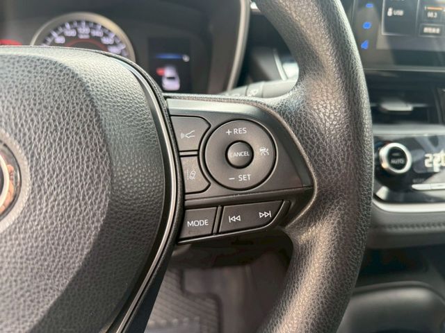 Toyota ALTIS  第11張相片