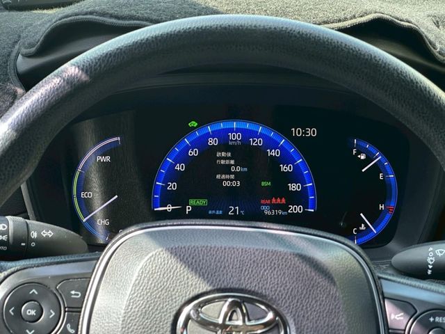 Toyota Cross  第13張相片