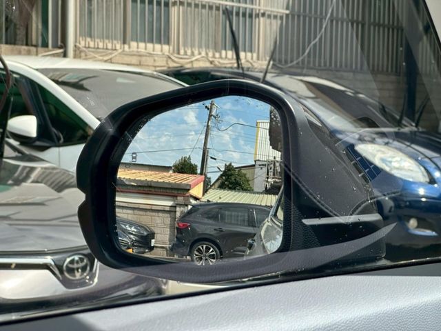 Honda CR-V  第2張相片