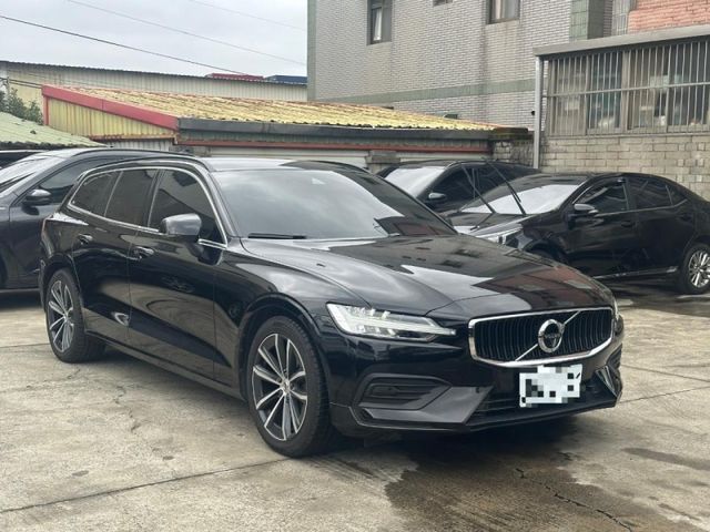 Volvo V60  第6張相片