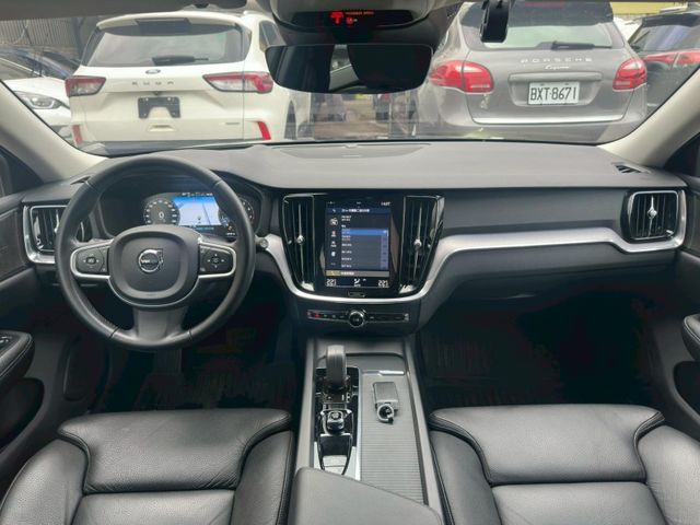 Volvo V60  第12張相片