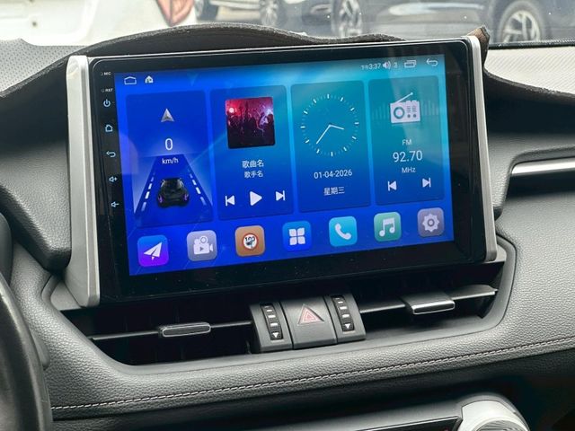 Toyota RAV4  第1張相片