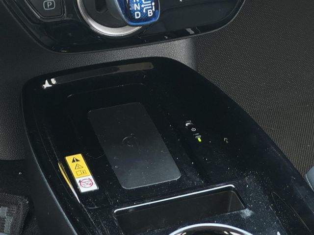 Toyota Prius  第17張相片