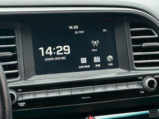 2019年Elantra Sport極速版 盲點偵測 白色  第17張相片