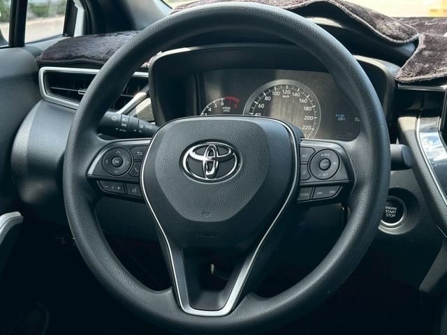 2025年Toyota Cross 豪華款 白色  第13張相片