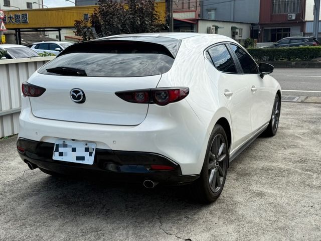 Mazda Mazda3  第5張相片