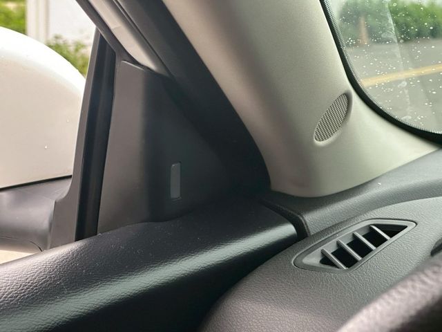 2021年Nissan Sentra 尊爵版 白色  第3張相片