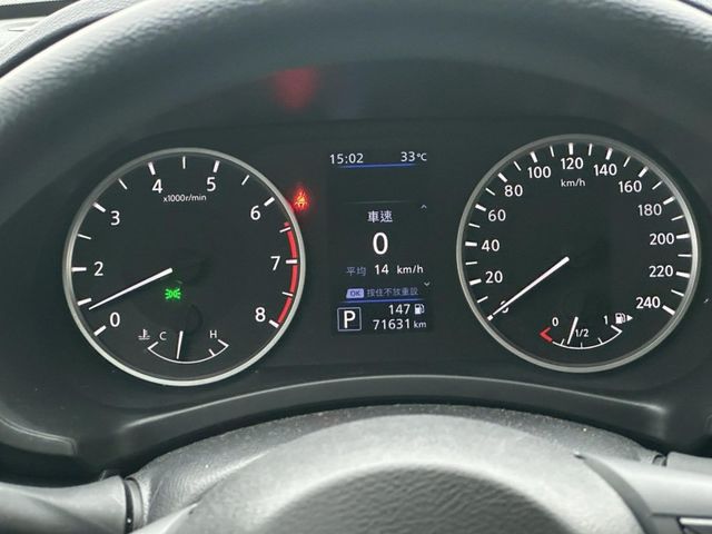 2021年Nissan Sentra 尊爵版 白色  第10張相片