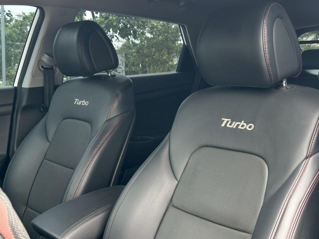 2018年 現代 Tucson 1.6T Turbo 時尚款 白色  第9張相片