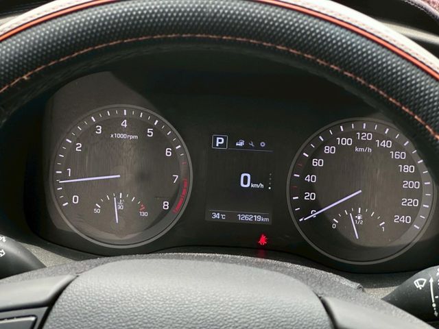 2018年 現代 Tucson 1.6T Turbo 時尚款 白色  第13張相片