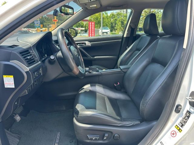 2012年Lexus CT200H 豪華版 白色  第11張相片