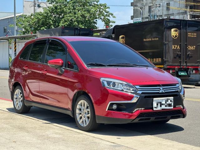 2022年 三菱 COLT PLUS 輕鬆型 盲點 環景 電尾門 紅色  第6張相片