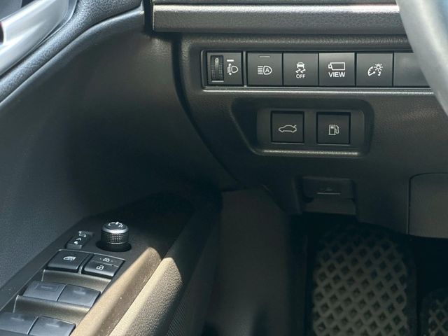 Toyota Camry  第14張相片