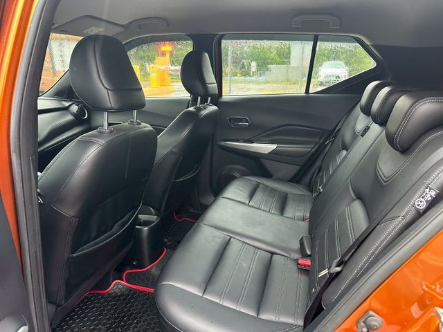 2019年NISSAN KICKS 智型旗艦版 橘色  第9張相片