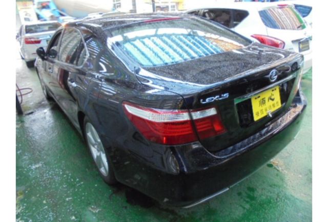 Lexus LS460  第6張相片