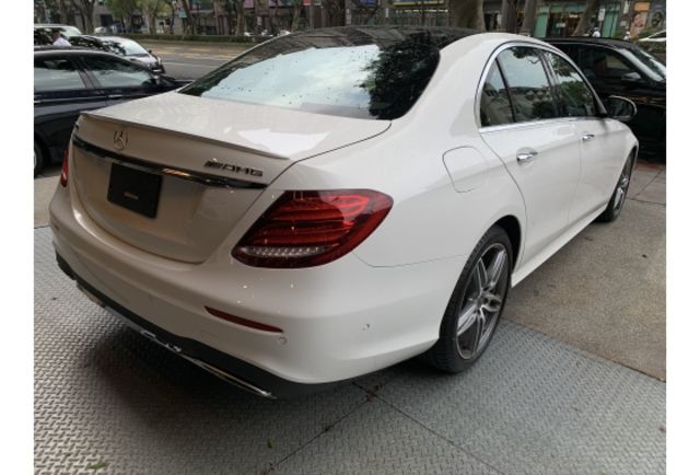 Benz E300  第2張相片