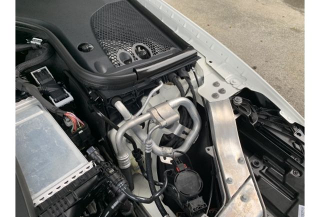Benz E300  第6張相片