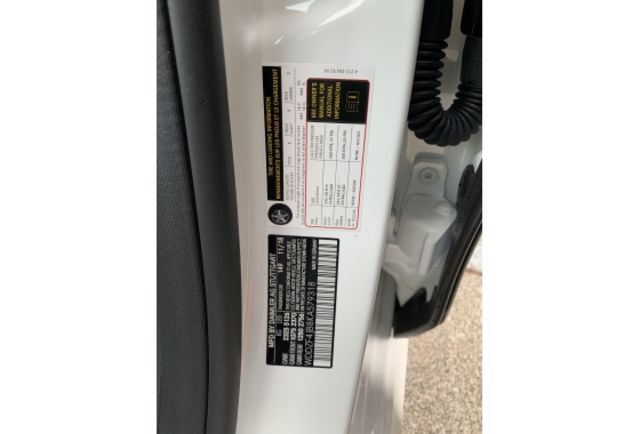 Benz E300  第13張相片