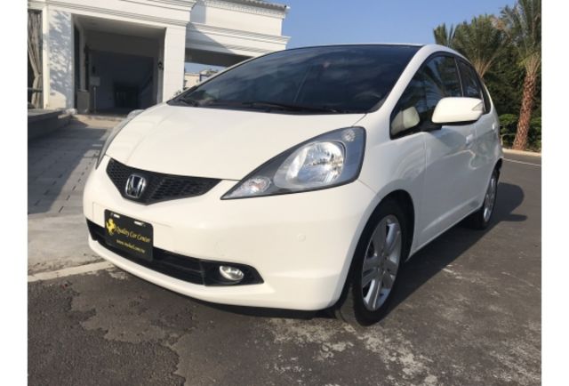 2008年 Fit ㄧ手車~ㄧ手車~ㄧ手車~只跑8萬公里  第1張相片