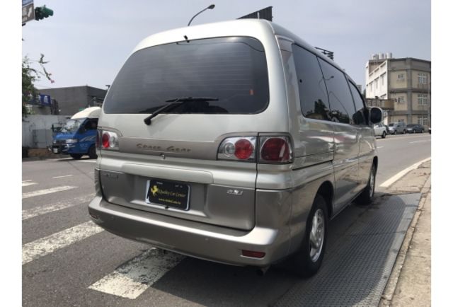 2002 Mitsubishi Space Gear 2.4  第3張相片