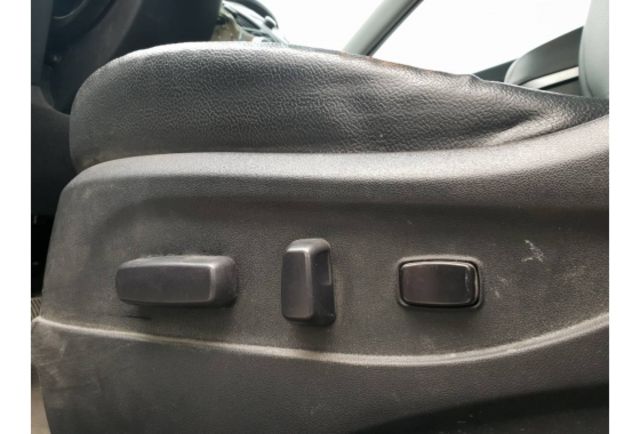 2011年 Hyundai 現代 4WD 尊貴型  第14張相片