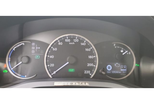 2014 CT200H 大電池9萬已更換 前車主很顧車  第8張相片