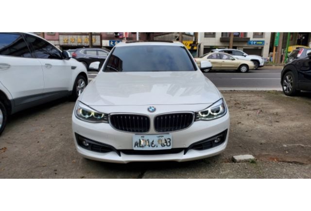 2015 320GT  第2張相片