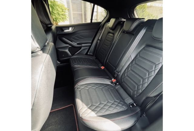 2023 FORD FOCUS 僅跑1600公里  第8張相片