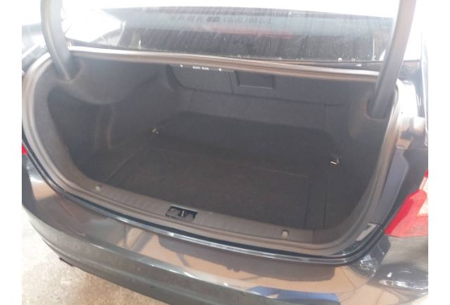 Volvo S60  第3張相片