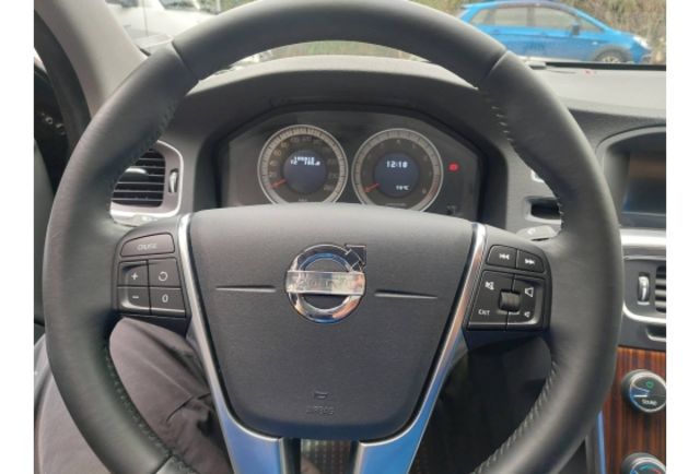 Volvo S60  第6張相片