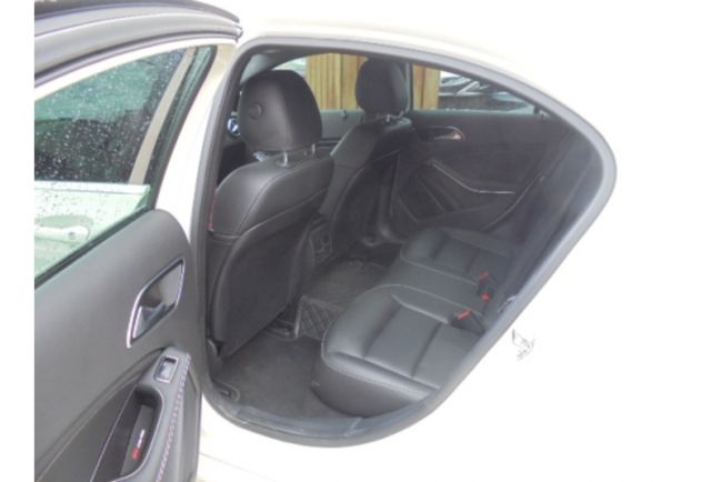Benz A180  第4張相片