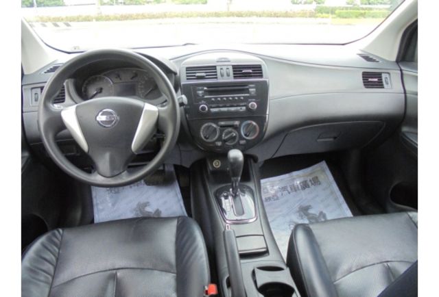 Nissan TIIDA  第7張相片