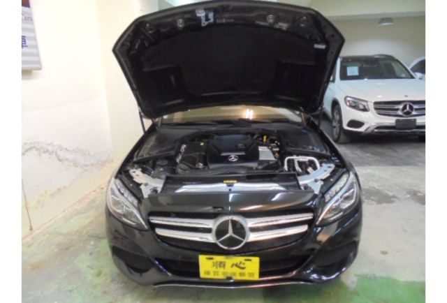 Benz C300  第5張相片
