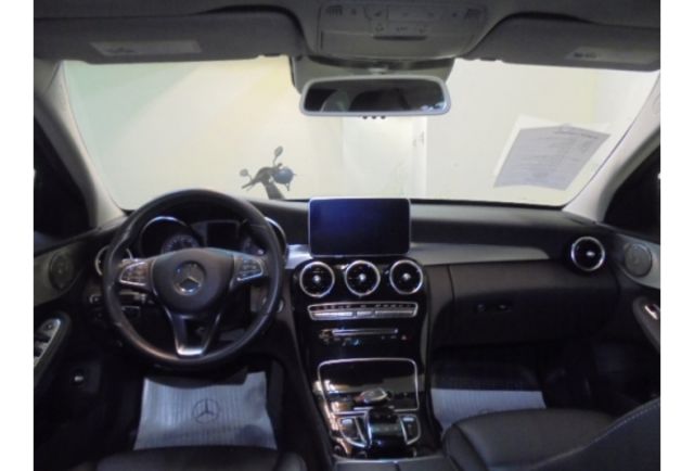 Benz C300  第8張相片