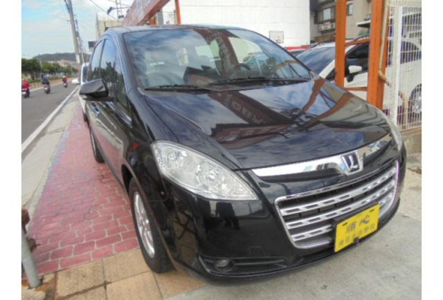 LUXGEN 7 MPV  第2張相片