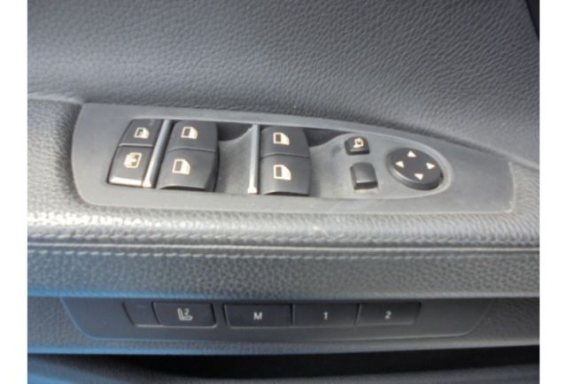 BMW 740LI  第8張相片